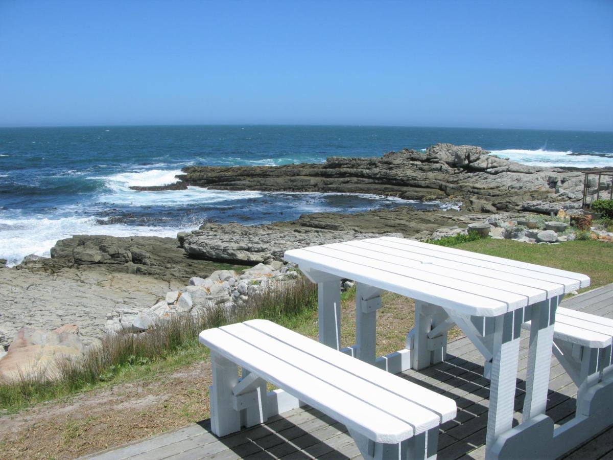 Beachfront Cottage - Hermanus Whale View Exterior photo